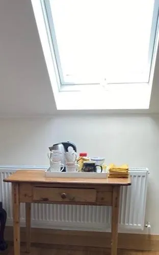 Проживание в семье Island View